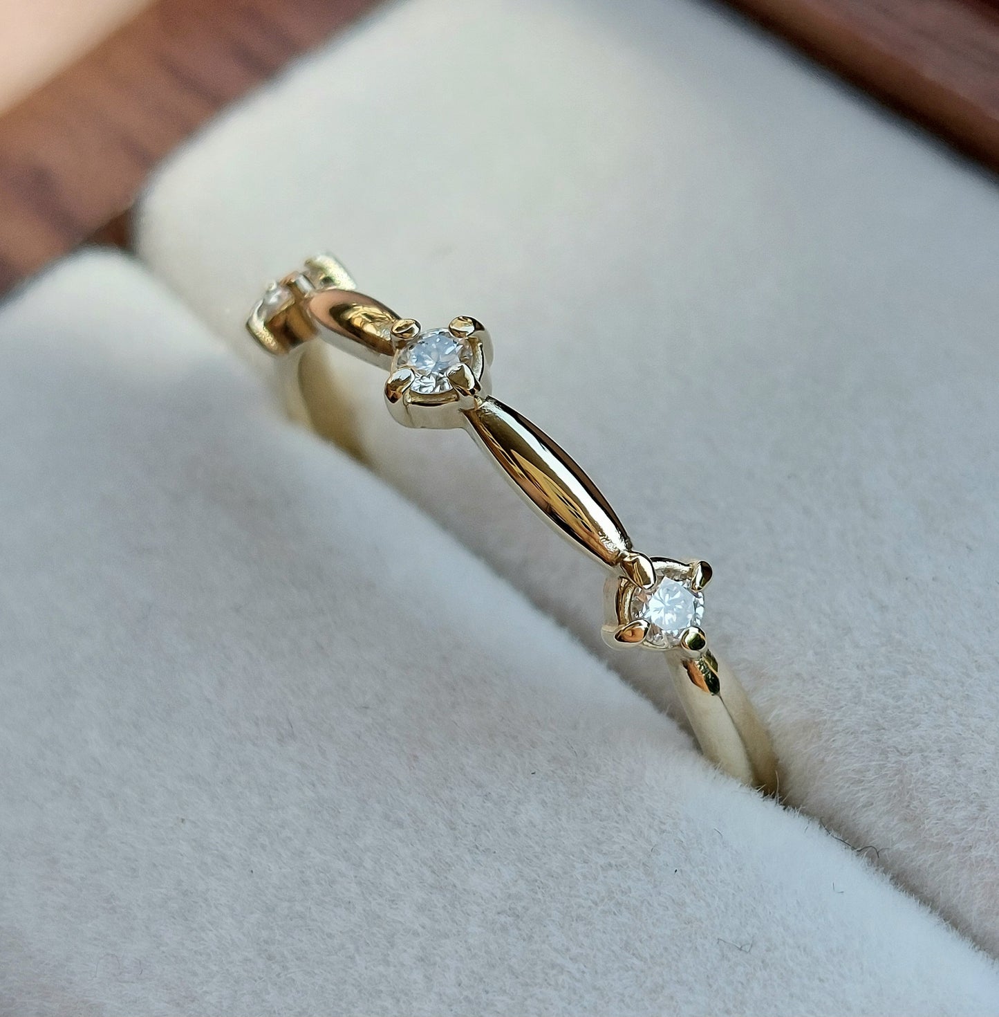 *Pre-made ring* Esther - 9ct yellow gold with lab grown diamonds (Size P)