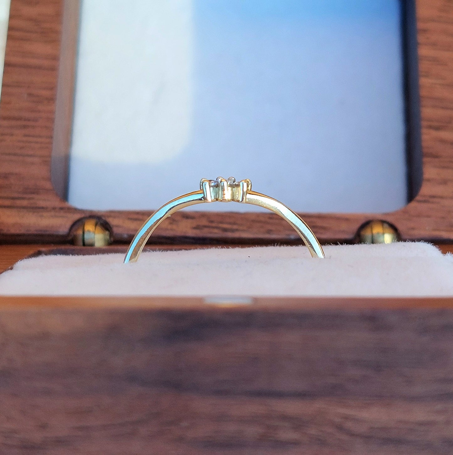 Stella 2mm diamonds - Yellow Gold